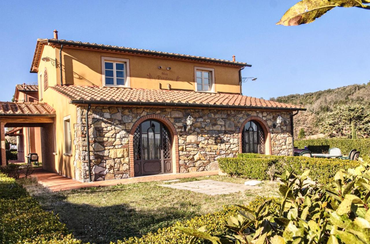 Apartments In Residence With Swimming Pool In Monteverdi Marittimo Kültér fotó