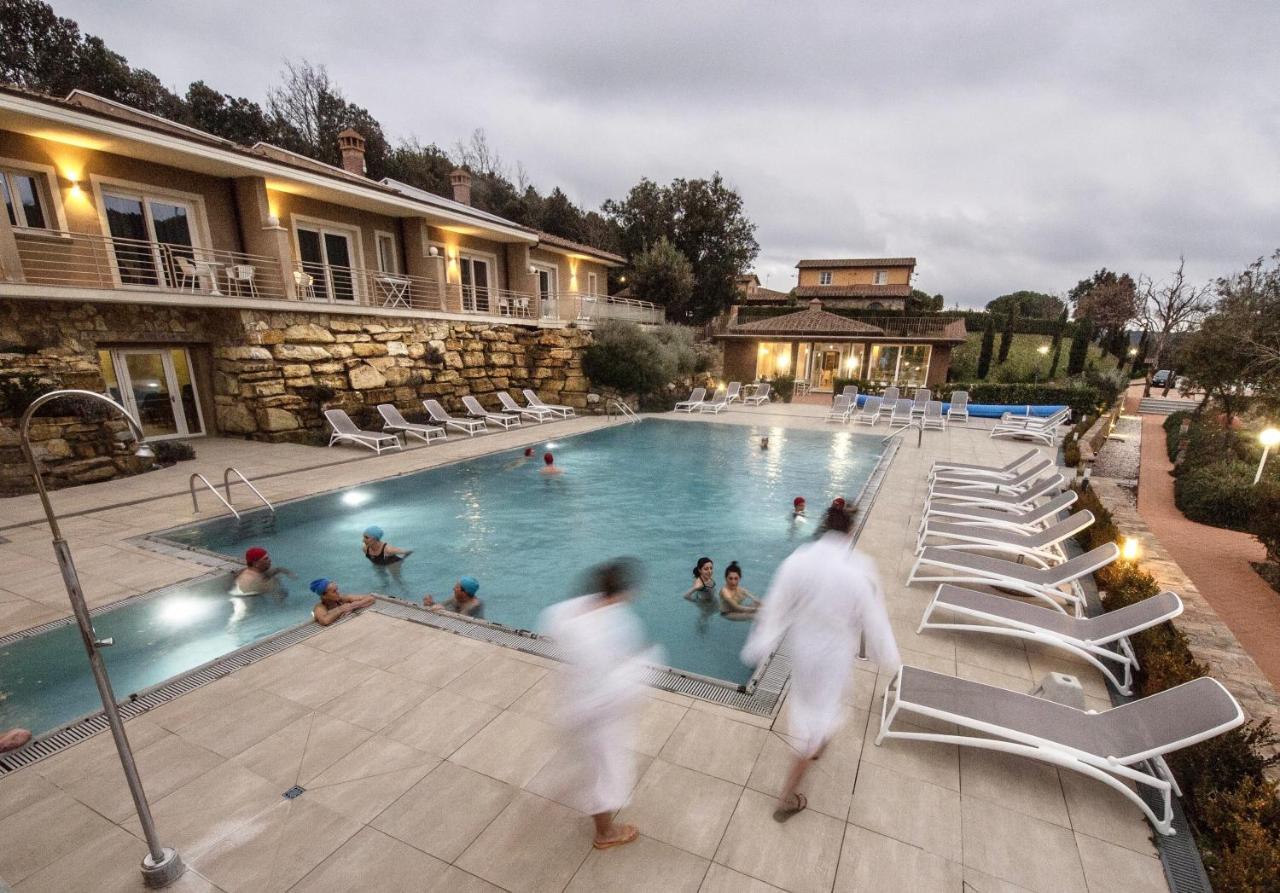 Apartments In Residence With Swimming Pool In Monteverdi Marittimo Kültér fotó