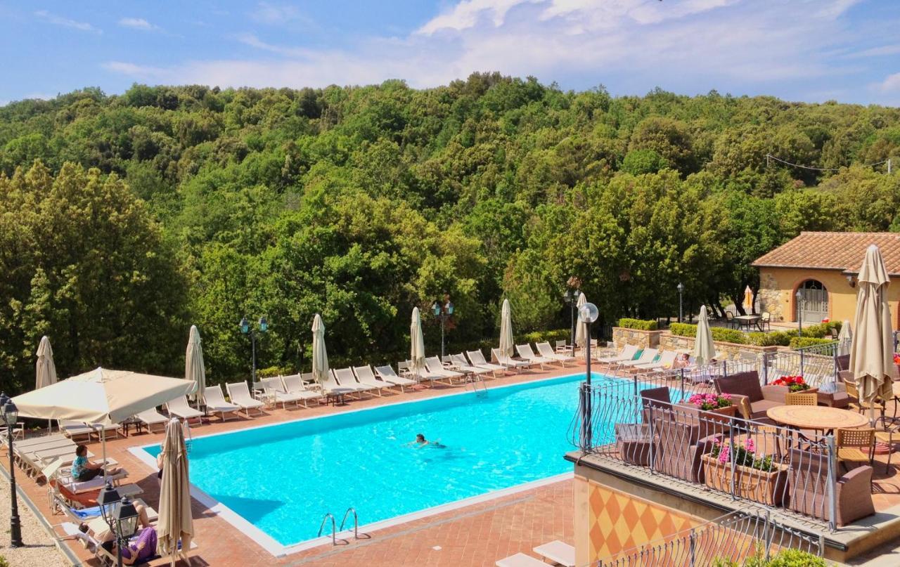 Apartments In Residence With Swimming Pool In Monteverdi Marittimo Kültér fotó
